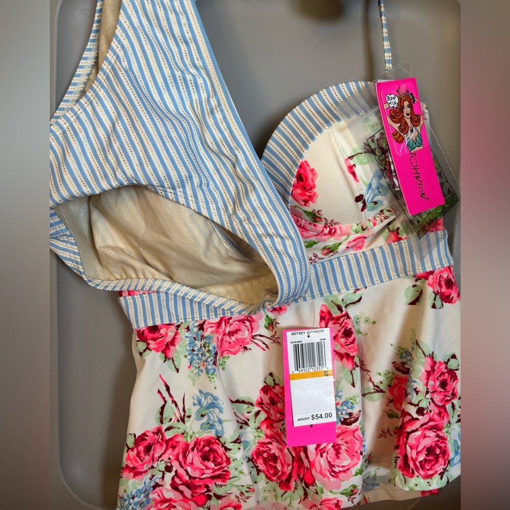 Betsey Johnson shabby chic tankini and bottoms NWT - Picture 2 of 2